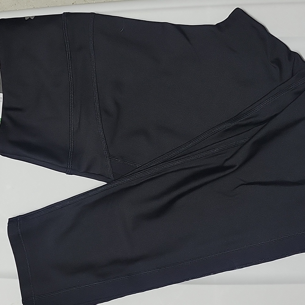 NWT Under Armour Compression Heatgear Ankle Crop Side Mesh Legging LARGE